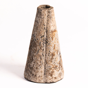 Mini Pyramide en Poterie Rustique - Product Image 1