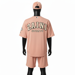 Ensemble short de baseball pour homme, polyester de haute qualité, maille légère, toucher doux, logo brodé avec application pêche. - Product Image 2