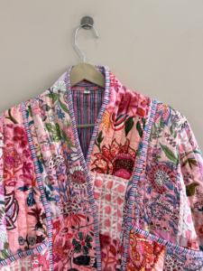 Chaqueta Tradicional India de Algodón con Estampado Floral, Chaqueta Reversible para Mujer, Regalo para Ella - Product Image 4