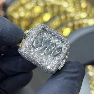 Anillo Cuadrado Personalizado con Letras, Estilo Iced Out, con Diamantes Moissanite VVS Brillantes, Anillo de Plata 925 para Uso Diario, Estilo Hip Hop - Product Image 1