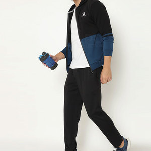 Fabricant pakistanais de survêtements pour hommes de taille supérieure OEM personnalisés pour hommes en bas quantité minimale de commande survêtement pour hommes - Product Image 5