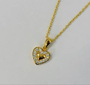 Collier élégant en forme de cœur plaqué or 14 carats S925 avec zircone cubique, personnalisable pour la vente au détail, OEM, ODM, fabriqué en Thaïlande - Product Image 1