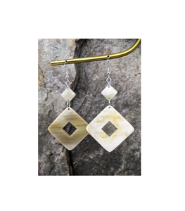 Pendientes de cuerno de búfalo de nuevo diseño de alta calidad hermoso diseño para pendientes de mujer pendientes pulidos hechos a mano - Product Image 5