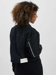 Custom Black Women's Denim Jacket Premium Quality Button Fastening All Seasons Comfort Cotton Filling OEM Piping <b>Detail</b> - Product Image 2