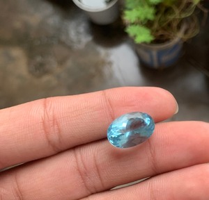 Haute qualité belle fabrication bleu foncé aigue-marine à facettes coupe naturelle ovale 8.25 carats lâche pierre précieuse boucle propre pierre pour bijoux - Product Image 5