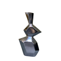 Jarrón de Mesa Geométrico Moderno de Aluminio Ligero Hecho a Mano de Primera Calidad, Personalizable, para Decoración de Eventos y Hogar en Diversas Ocasiones