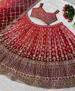 Travail de broderie le plus attrayant georgette tissu lehenga choli avec dupatta vêtements de mariage pour les femmes le plus bas prix vêtements ethniques - Product Image 5