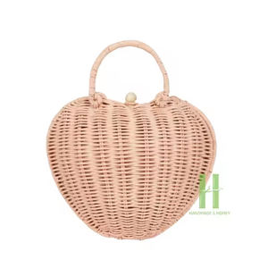 Cesta de corazón natural de ratán BABI natural tejida a mano más vendida para niños Diseños OEM Personalizar tamaños de fábrica de Vietnam - Product Image 5