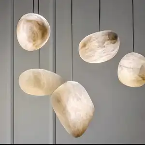 Creative Shine Brass Indoor Modern Luxury Led Pendant Hanging Light Alabaster Natural Stone Pendant Light