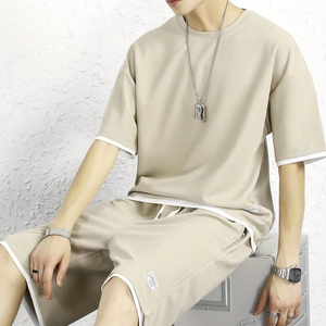 ชุดเสื้อคู่ของผู้ชายผ้าโพลีเอสเตอร์เนื้อนุ่มทันสมัยชุดฤดูร้อนสองชิ้นพิมพ์ลายโลโก้แบบกำหนดเองพิมพ์ลายดิจิตอล - Product Image 1