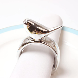 Anneaux de serviette créatifs oiseau en métal argenté Designer de luxe Décoration de table Porte-mouchoirs pour mariages Serviette stockée - Product Image 1