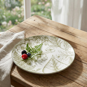 Ensemble de 2 assiettes en porcelaine Hazel de 7,8 pouces pour la vaisselle et la décoration de fête - Product Image 2