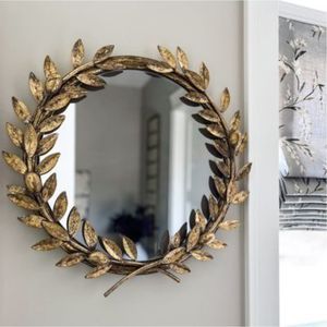 Wholesale <b>Vintage</b> Gold Finish Metal Wreath Mirror Durable Iron Wall Hanging Decor High-End Decorative Wall Mirror for Wedding - Product Image 1