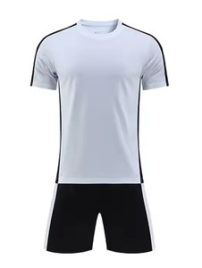 2025 nouveauté 100% uniforme de football unisexe de haute qualité avec col rond tissu respirant personnalisable nom d'équipe pour adultes - Product Image 3