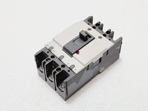 Vente chaude et nouveau disjoncteur d'origine BKN 3P + N 40A - Product Image 4