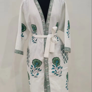 Peignoir en coton gaufré de qualité supérieure imprimé bloc à la main 100% coton Floral blanc taille libre Robe de soirée décontractée pour le printemps - Product Image 1