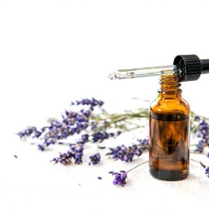 Wholesale <b>Natural</b> Lavender Essential Oil Herbal Extract Can Bottle Great for <b>Calming</b> Soothing Relaxation Wild Cultivated - Product Image 3