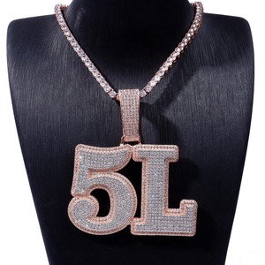 Meilleure qualité or rose Hiphop initial numérique pendentif diamant pendentifs à breloque Couples amis cadeaux d'entreprise quantité en vrac - Product Image 1