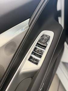 Chevrolet Corvette Stin gris 3LT d'occasion 2025 - Product Image 5