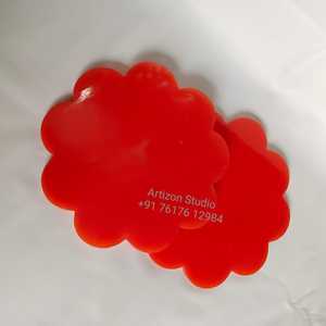 Planche à fromage en résine Aqua Swirl rose faite à la main Plateau de charcuterie de luxe Passe au lave-vaisselle pour les hôtels et les fêtes - Product Image 1