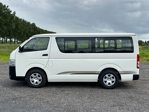 Vehículos Usados de Segunda Mano, Camioneta HIACE 2018 de 13 Plazas, Lista para Envío Rápido - Product Image 3