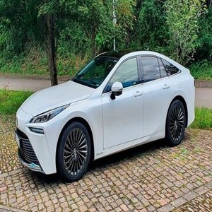รถยนต์มือสอง ปี 2016-2026 รุ่น Mirai Sedan 1.8 ไฮบริด เกียร์อัตโนมัติ 5 ที่นั่ง ไฟหน้า LED ยาง R17 มาตรฐานไอเสียยูโร 6 ภายในเบาะผ้า พวงมาลัยซ้าย - Product Image 4