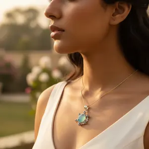 Colgante de Calcedonia Azul con Baño de Rodio en Plata 925 para Mujer - Product Image 1