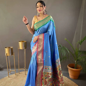 Dernier créateur style traditionnel pur coton doux Paithani Silk Saree Comfort All-Day Wear pour les fêtes avec broderie jacquard - Product Image 1
