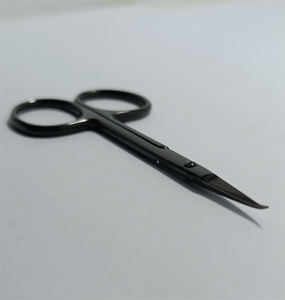 กรรไกรตัดหนังเล็บสำหรับร้านเสริมสวย สีดำเคลือบผิว ผลิตจากเหล็กกล้าไร้สนิมเยอรมัน ปลายโค้งมน - Product Image 1