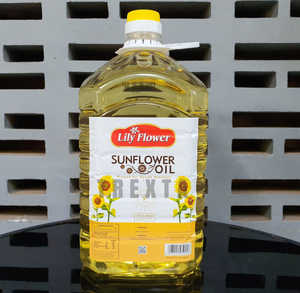 Aceite de Girasol Refinado con Alto Contenido de Ácido Oleico, Aceite de Girasol Hidrogenado Refinado de Primera Calidad, 99% de Pureza, Botella de Plástico, Origen Alemania - Product Image 1