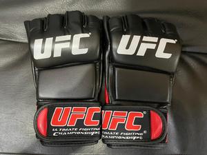 Guantes de Combate Profesionales de Alta Calidad para Competencia de UFC MMA, de Cuero, Medios Dedos, Palma Abierta, para Kickboxing, Negros y Azules - Product Image 3