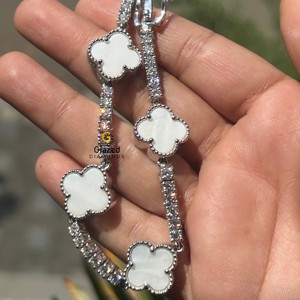 Rond Brilliant Cut Lab Grown VVs Diamonds D Incolore Entièrement Glacé Tennis Trèfle Hip Hop Bracelet 10K Or Blanc Pour Unisexe - Product Image 5