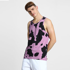 Camiseta sin mangas para hombre, camiseta sin mangas con estampado de camuflaje negro morado, chaleco muscular informal de verano, camiseta de entrenamiento para gimnasio, ropa de calle, ropa deportiva - Product Image 1