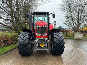 Tracteurs Massey Ferguson 7718s Dyna 6 d'occasion 2023 - Product Image 6