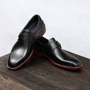 Zapatos Formales de Piel de Becerro de Lujo con Artesanía Hecha a Mano y Suaves para Bodas y Cenas de Gala para Hombres - Product Image 4