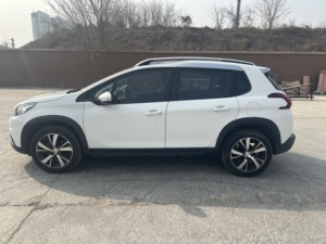 Voiture d'occasion très économique <span class=keywords><strong>2018</strong></span> Dongfeng <span class=keywords><strong>Peugeot</strong></span> <span class=keywords><strong>2008</strong></span> Modèle SUV 5 places Transmission <span class=keywords><strong>automatique</strong></span> Essence - Product Image 3