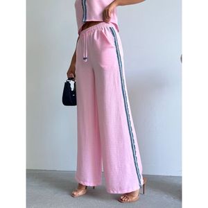 Pantalones vaqueros a rayas rosas para mujer al por mayor - Product Image 2