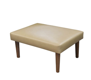 Repose-pieds rectangulaire moderne de luxe en cuir PU avec pieds en bois, ottoman Homewood GR100, banc rembourré pour ensembles de chambre d'hôtel - Product Image 1