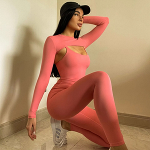 Venta al por mayor de ropa deportiva para yoga logotipo personalizado entrenamiento Fitness deporte conjuntos para mujeres Nylon Spandex sin costuras 2 uds Yoga conjunto para mujeres - Product Image 4