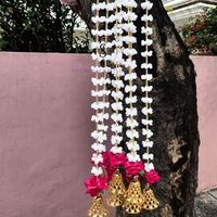 Guirlandes de fleurs artificielles Mogra et Rose faites à la main indiennes guirlandes de fleurs blanches et roses pour la décoration de fête de mariage