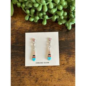 Pendientes Colgantes de Plata de Ley con Múltiples Piedras Hechos en Zuni - Product Image 1