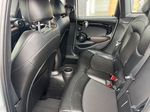 Mini Cooper S 4 portes 2016, cuir foncé, coupé, hayon, traction avant, boîte automatique, taille des pneus R16, conduite à gauche, caméra arrière, 4x4 - Product Image 4