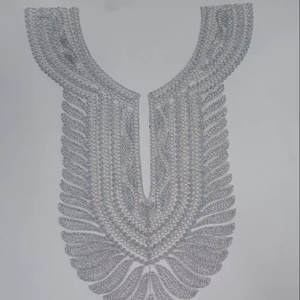 สร้อยคอโลหะคลาสสิกสำหรับสวมใส่อย่างเป็นทางการสร้อยคอแฟชั่นโลหะปรับได้พร้อมตะขอ - Product Image 1