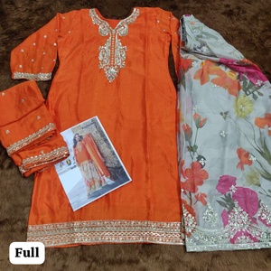 Impresionante traje Salwar de diseñador Rashmilka hecho de seda Chinon pesada con hermosa secuencia de bordado trabajo perfecto desgaste festivo - Product Image 4