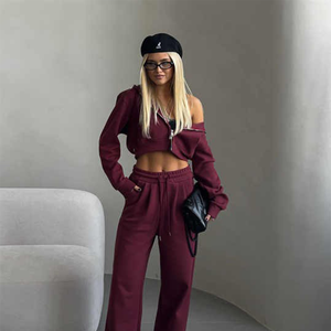 ชุดวอร์มลายเหงื่อของผู้หญิงชุดครอปแบบมีซิปสำหรับฤดูหนาว - Product Image 4