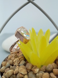 Free Shipping Fine <b>Jewelry</b> 14K Solid Yellow Gold Pear Diamond Engagement Ring 2.5 CT White Moissanite Wedding <b>Set</b> Ring - Product Image 5