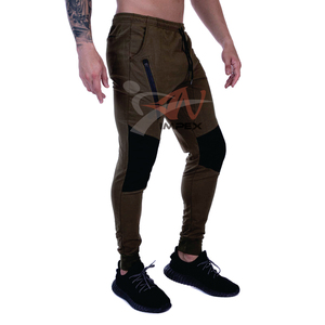 กางเกงลำลองผู้ชายพิมพ์โลโก้คุณภาพสูงแบบสั่งทำพิเศษ พร้อมซับในผ้าฟลีซกันยับเป็นมิตรต่อสิ่งแวดล้อม ผสมผ้าฝ้าย - Product Image 4