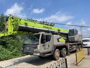 Original Zoomlion 50t Mobile Truck Crane ZTC25V ZTC50V ZTC800V con componentes de núcleo de caja de cambios usados para la venta en stock Suministro de China - Product Image 4