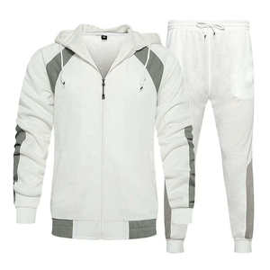 Nuevo Estilo de Chándal Deportivo Informal de Invierno para Hombre, Ropa Deportiva para Correr, 100% Poliéster - Product Image 1