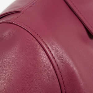 Veste de mode en cuir de mouton pour hommes, imperméable et coupe-vent, fournisseur en usine OEM, vente en gros de vêtements d'extérieur chauds, élégants et durables à l'avant - Product Image 5